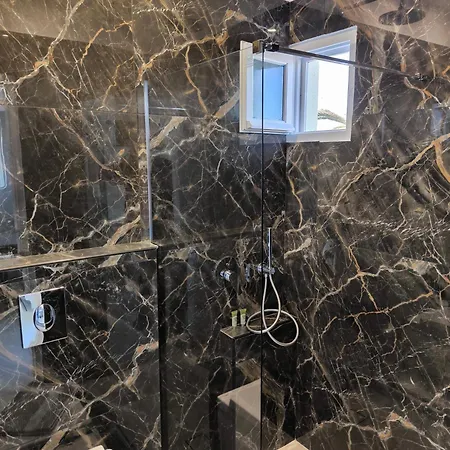 Aparthotel Mary 4*